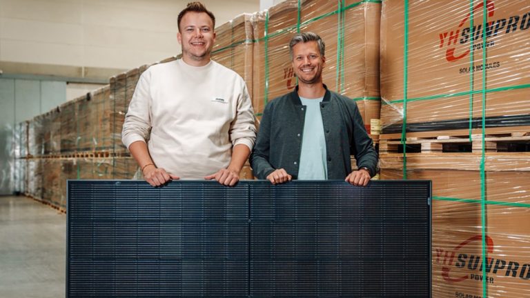 Sebastian Hirt und Markus Struck sehen Risiken in den geplanten Änderungen zur Einspeisevergütung. | Bildrechte: Kleines Kraftwerk DE GmbH